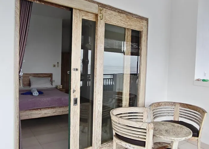 Dharma Yoga Dan Alloggio in famiglia